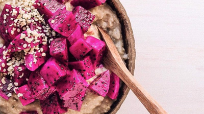 dragon fruit oatmeals